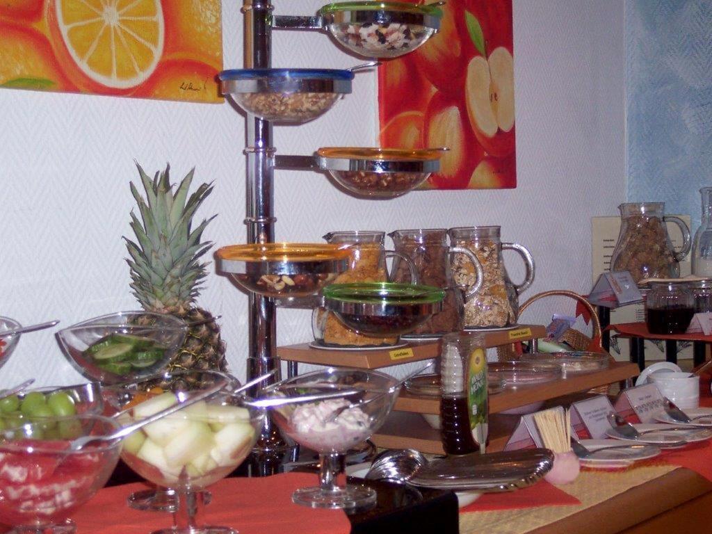 Hotel Garni Zur Bergstrasse Zwingenberg  Zewnętrze zdjęcie