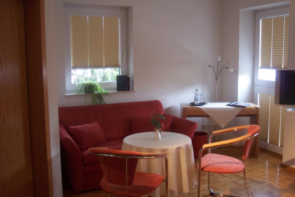 Hotel Garni Zur Bergstrasse Zwingenberg  Pokój zdjęcie