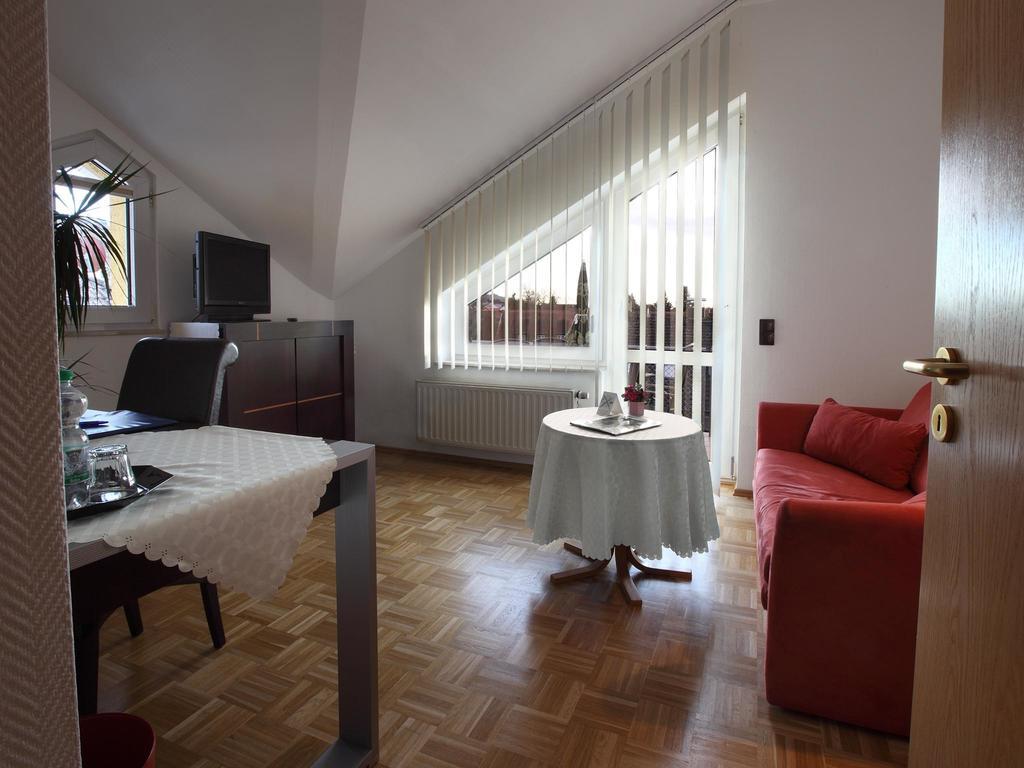 Hotel Garni Zur Bergstrasse Zwingenberg  Pokój zdjęcie